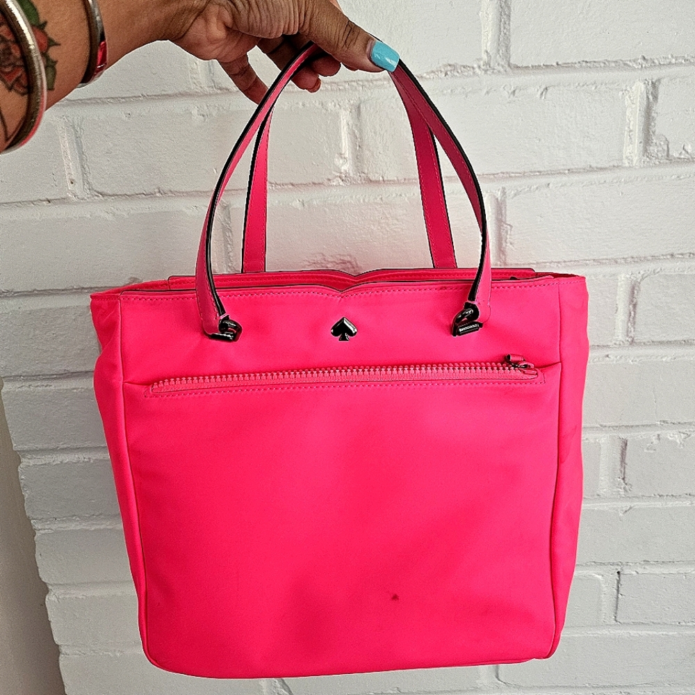 HOT PINK 🔥 🎀 Kate Spade tote purse 👛 👛🔥🎀
